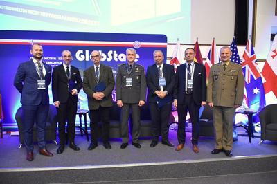 image: GlobState 2022: dr Paweł Wróblewski w panelu eksperckim